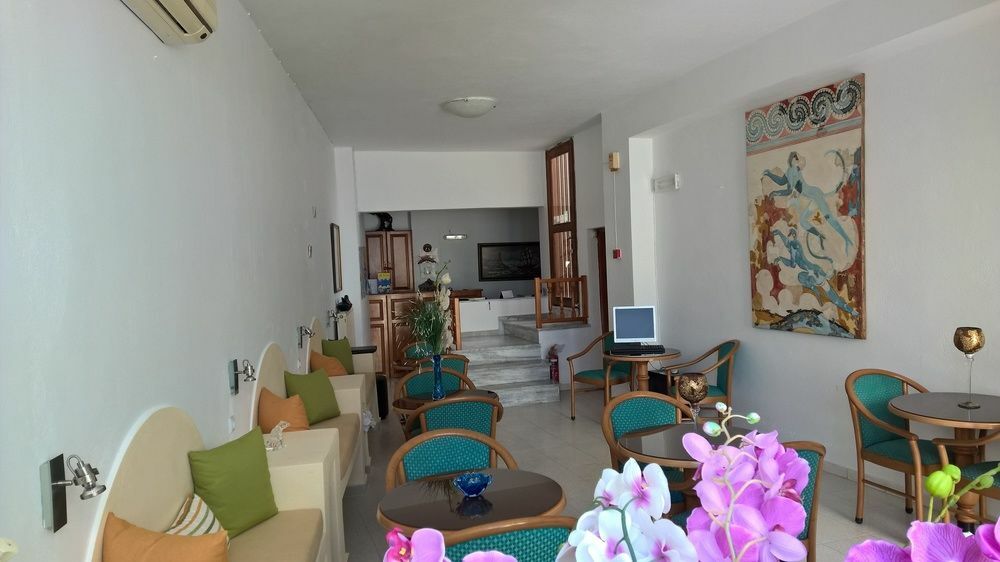 Anemomilos Suites Fira  Esterno foto