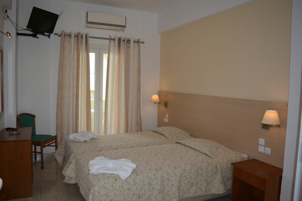 Anemomilos Suites Fira  Esterno foto